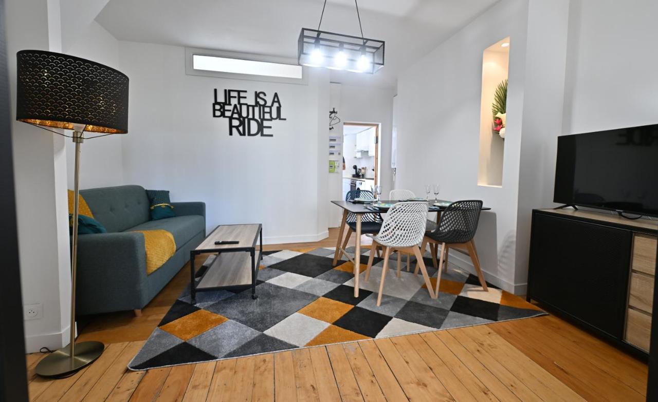3 Appartements Premium Au Pied De La Cathedrale - Hypercentre Санс Экстерьер фото